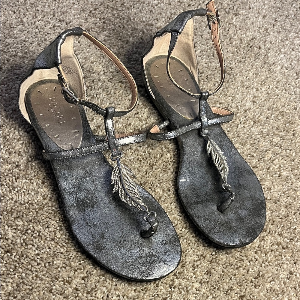 Rachel Roy - Women's Silver Sandals with Feather Detail
